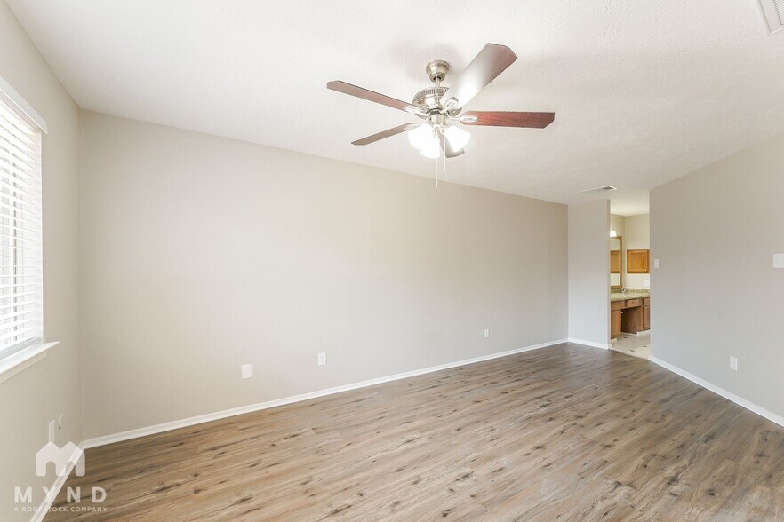 Building Photo - 3218 Sedgeborough Cir