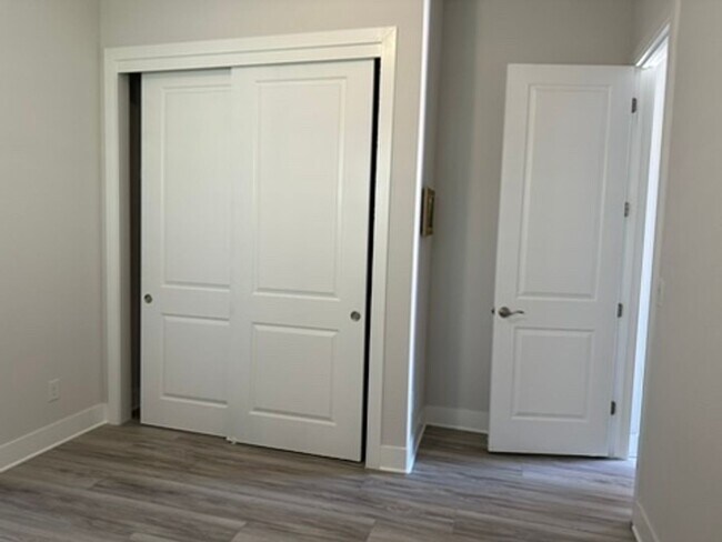 Building Photo - Epic REA - Brighton Landing Village 3 BR/2 BA Home Built in 2022 on 1 Level - Vacaville
