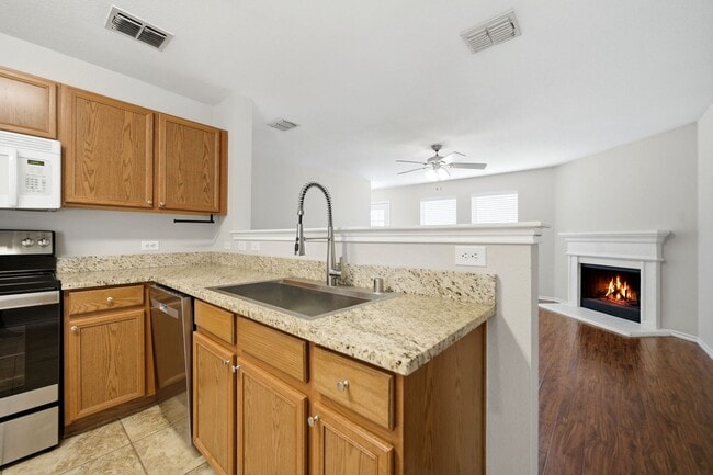 Building Photo - Easy Living with Wood Floors & Fireplace – Royse City, TX