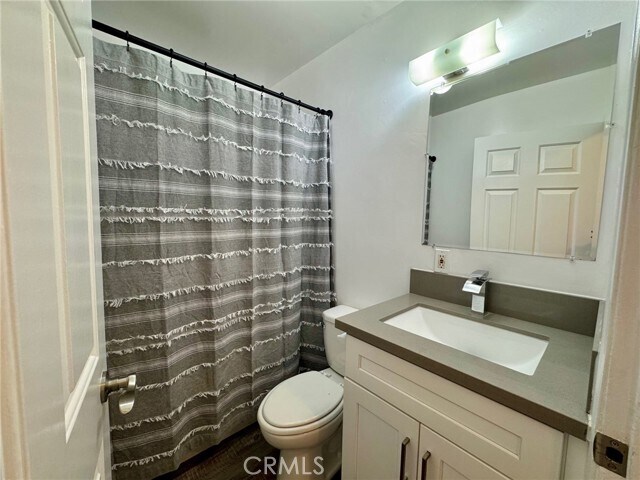 Building Photo - 12714 Vanowen St