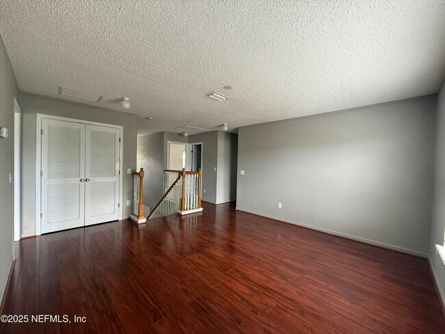 Building Photo - 404 Monet Ave