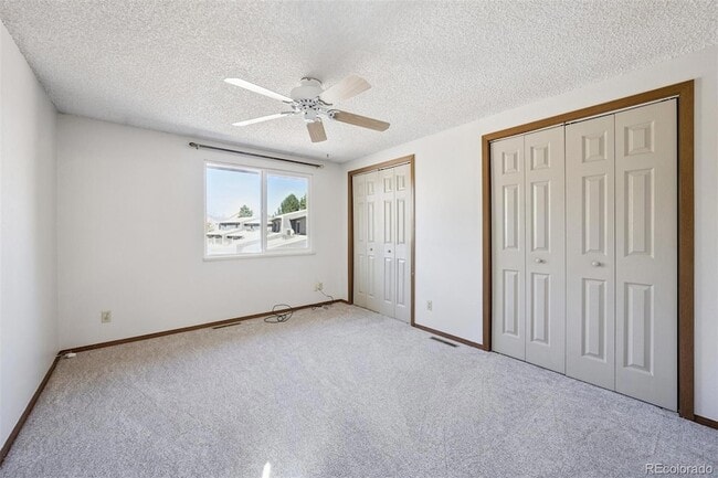 Building Photo - 11540 W 70th Pl