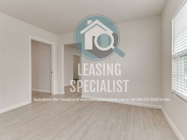 Building Photo - Norman 3 Bed 2 Bath New Custom Build Available for Immediate Move!!