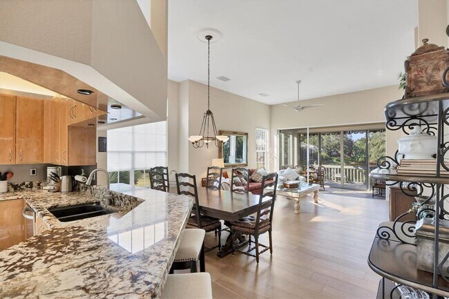 Building Photo - 7714 Whitebridge Glen