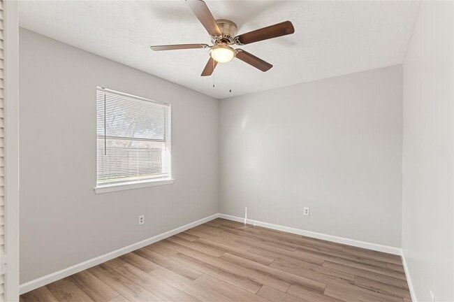 Building Photo - 10306 King Ranch Ln