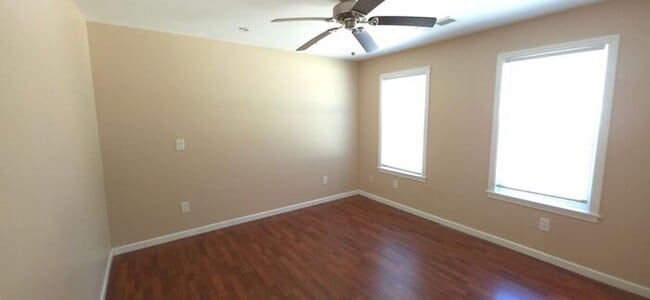 Building Photo - Duplex in Collins Hill School District