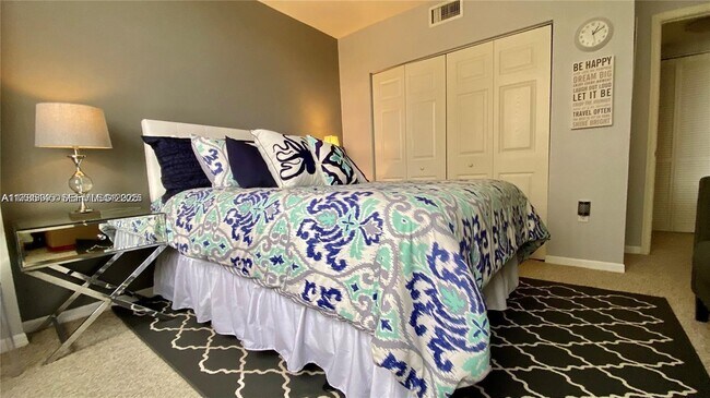 Building Photo - 2080 S Ocean Dr