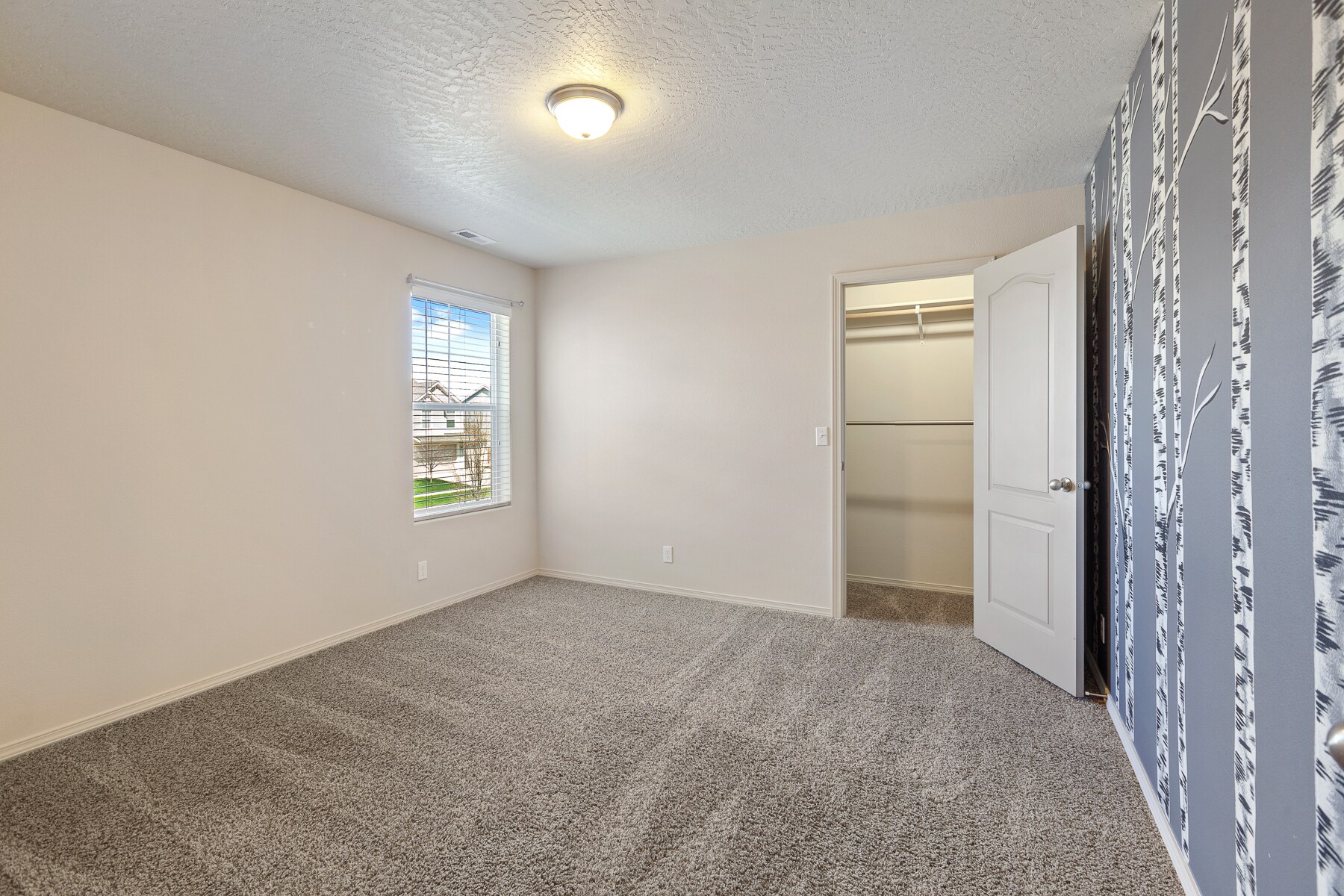 Building Photo - 4580 W Magrath Dr