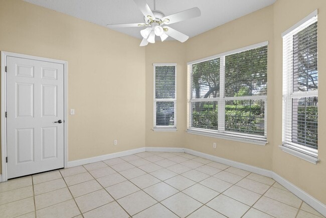 Building Photo - Avalon Park at Turtle Creek 3 bedroom home