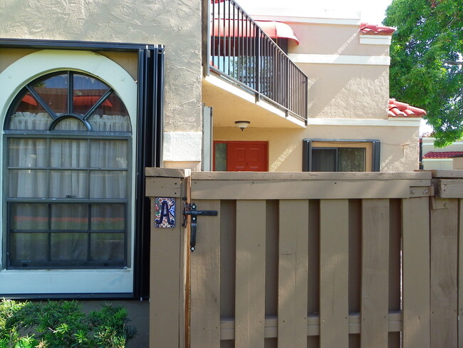 Building Photo - 8116 Severn Dr