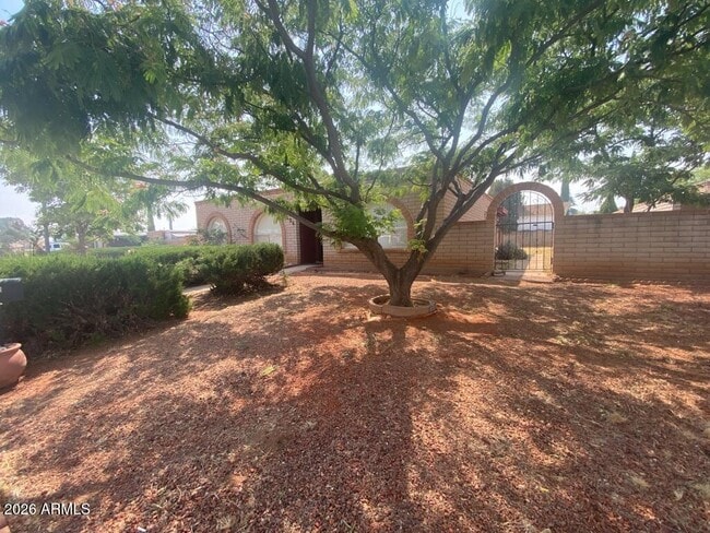 Building Photo - 4606 Paseo Las Palmas