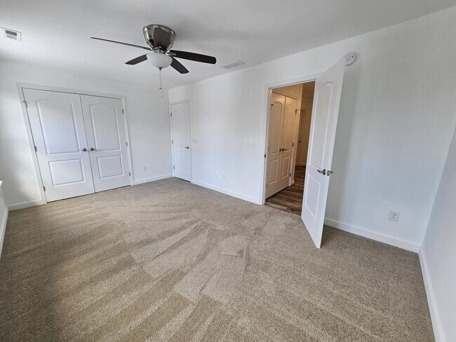 Building Photo - 73 Medal Way