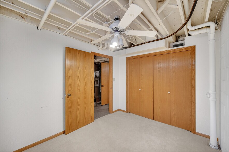 Building Photo - 157 52nd St