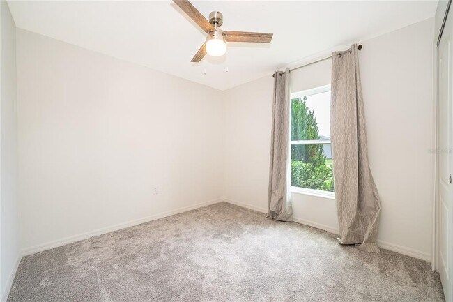 Building Photo - 2405 Bulrush Dr