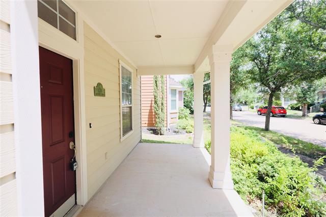 Building Photo - 1821 Forsythe Dr