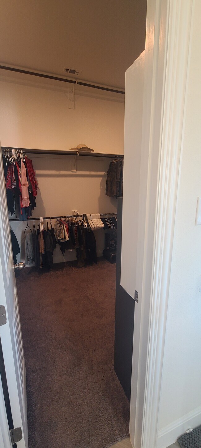 Building Photo - 5801 Antioch Cv