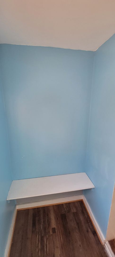 Building Photo - Available August 1st - 3 Bed Home in Cloqu...