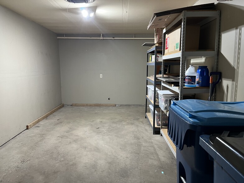 Building Photo - 6157 Chasewood Pky