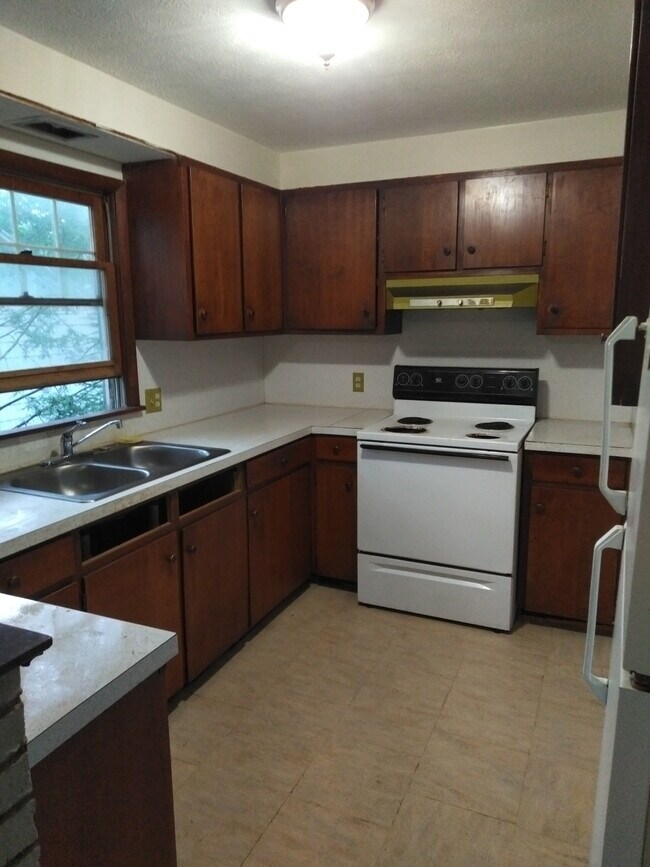Building Photo - 22 Nanticoke Ave