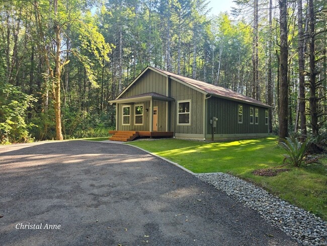 Building Photo - Beautiful Brand New 3 Bedroom
