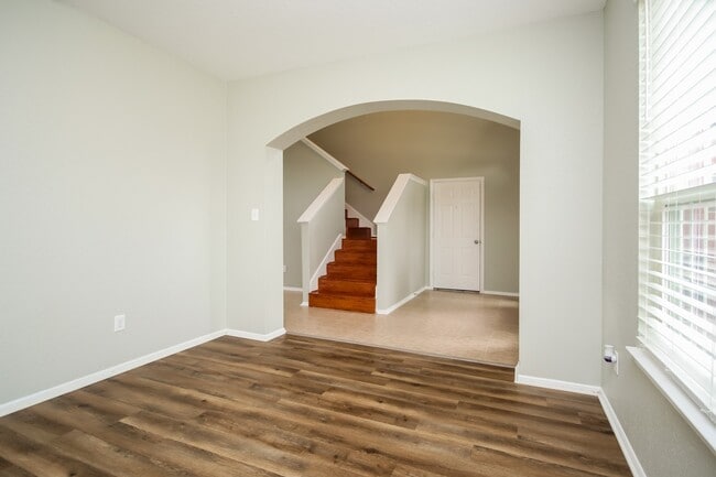 Building Photo - 16614 Cold Harbor Ln