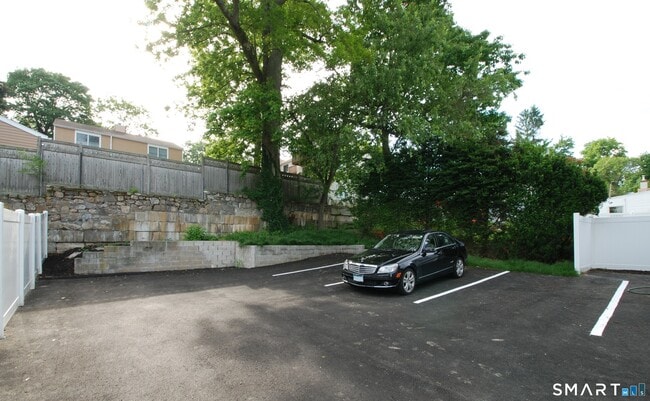 Building Photo - 58 Myano Ln