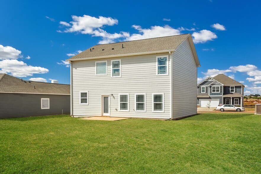 Building Photo - 26302 Beech Grv Ln NW