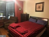 Building Photo - 13 S 8th St