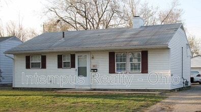 Building Photo - 967 Duxberry Ave