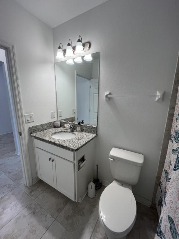 Building Photo - 12218 Gothic Rd