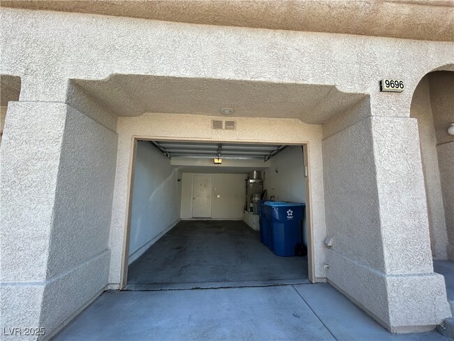 Building Photo - 9696 Gunsmith Dr
