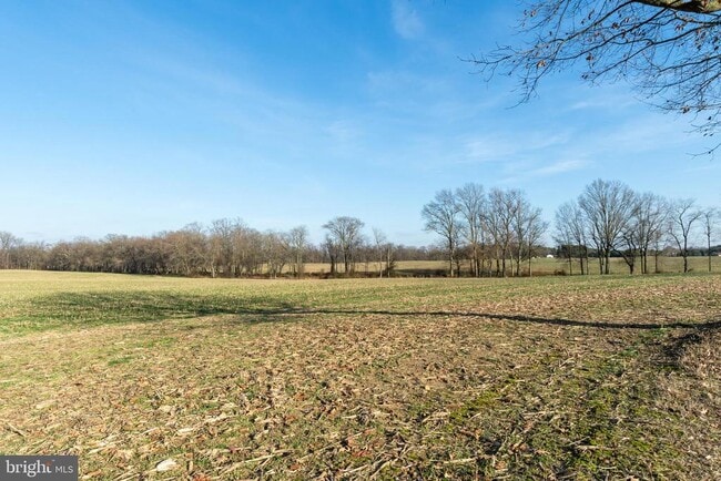 Building Photo - 410 Aldots Ln
