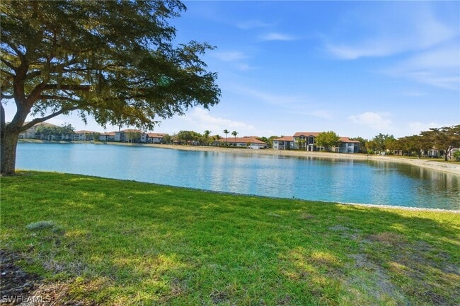 Building Photo - 3340 Antica St