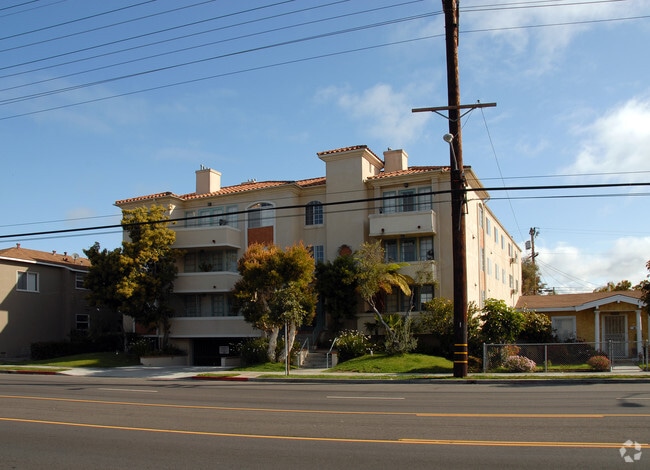 Primary Photo - 4230 S Centinela Ave