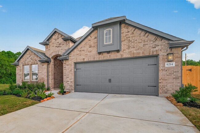 Building Photo - 6214 Severson Lake Ct