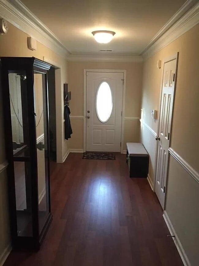 Building Photo - Blythewood Beauty - Three Bedroom, Two and...