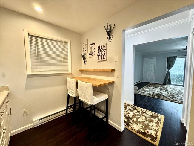 Building Photo - 634 Fox Run Ln