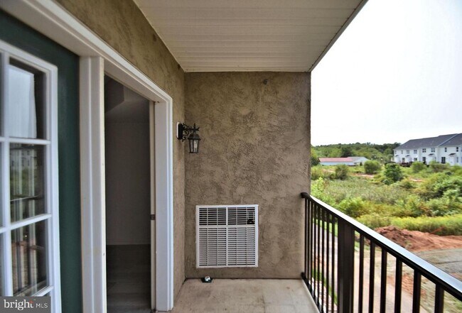 Building Photo - 3940 Ashland Dr