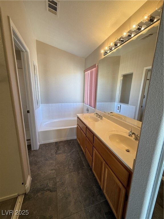 Building Photo - 2180 Polynesia Cir