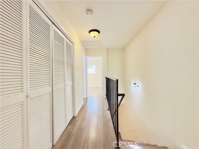 Building Photo - 525 E Verdugo Ave