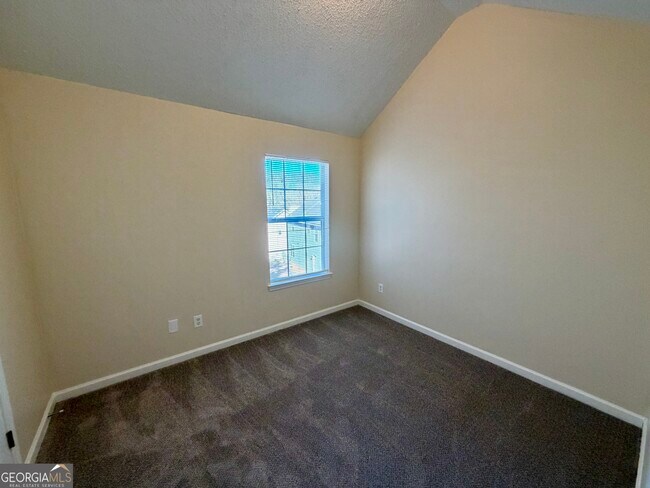 Building Photo - 260 Windscape Dr