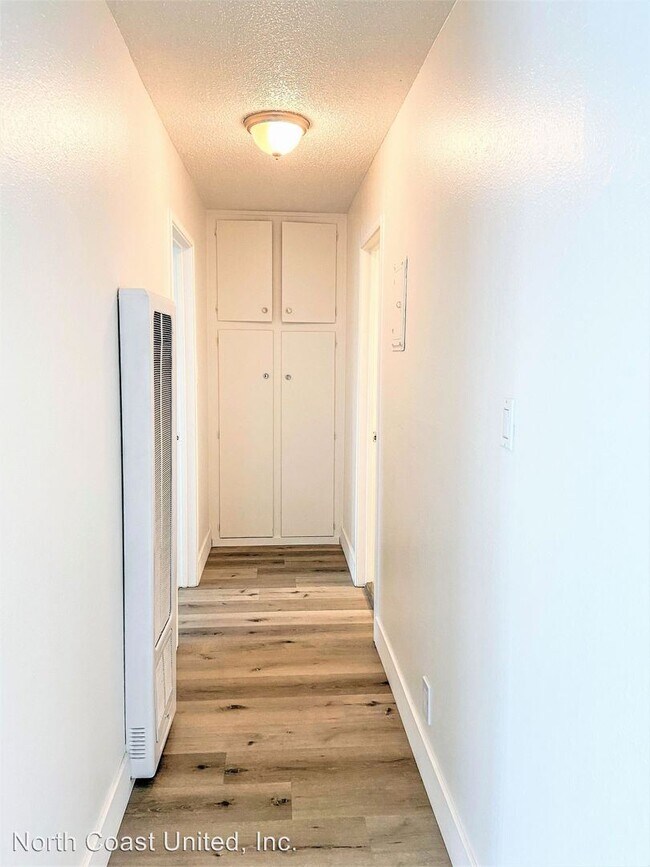 Building Photo - 5307-5325 Marconi Ave