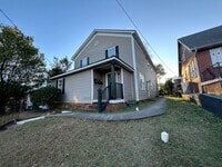 Building Photo - Pre-Leasing for the 26-27 School Year! - J...