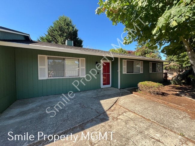Building Photo - 3819 SE 130th Ave