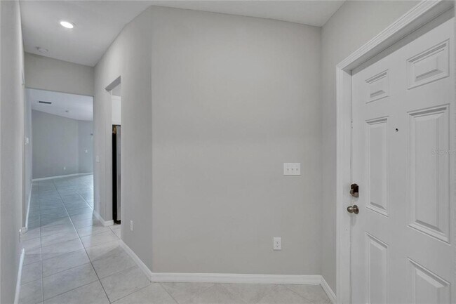 Building Photo - 14047 Weddington Ter