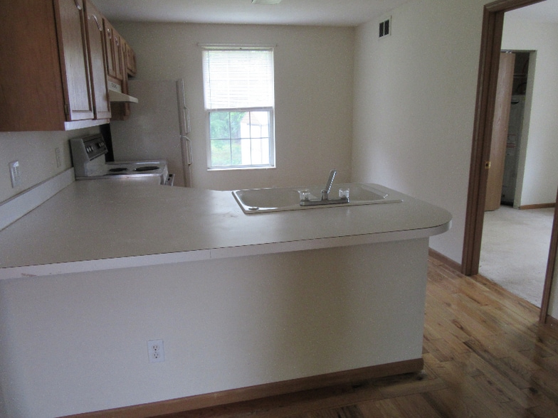 Building Photo - 4237 Auburn Rd