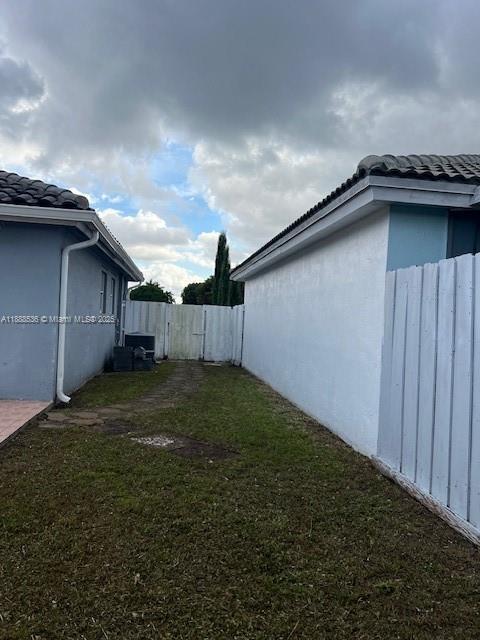 Building Photo - 15125 SW 138th Terrace