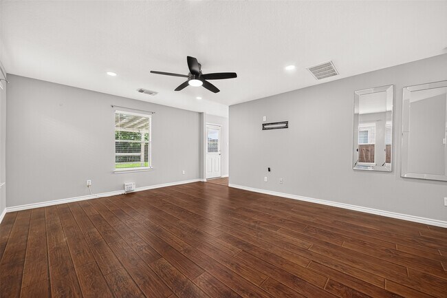 Building Photo - 19210 Moss Meadow Ln