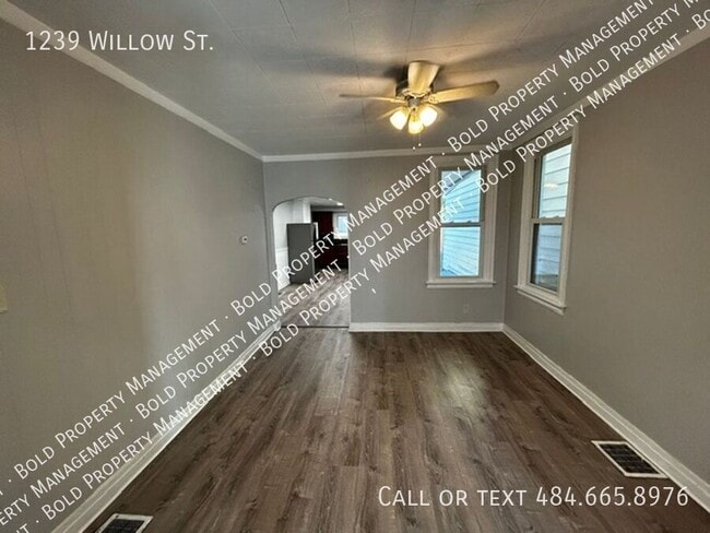 Building Photo - 1239 Willow St