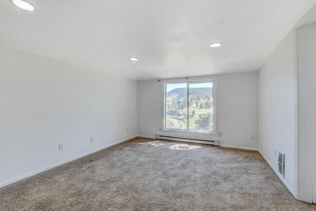 Building Photo - 24126 Cody Park Rd